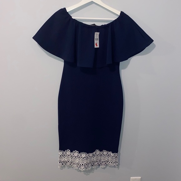 Brand new navy blue/ white dress with white lace at the end. Size M. - Picture 1 of 5